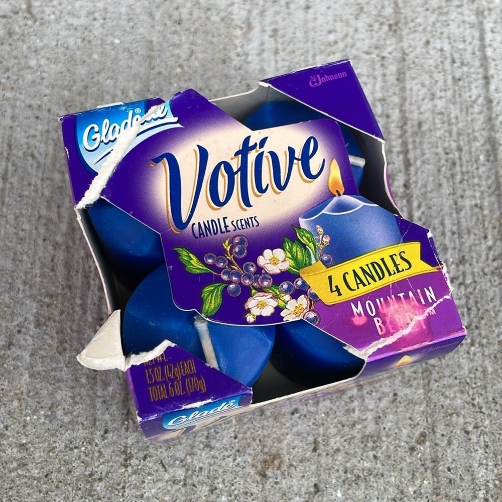 Vintage Glade Candle Scents Mountain Berry Votive Candles NEW 1998 Discontinued - Picture 2 of 4